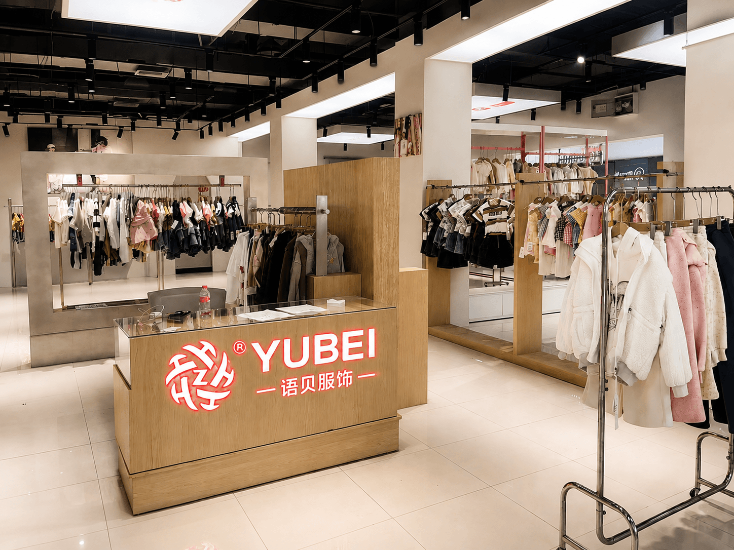 Yubei children's clothing showroom in Zhili