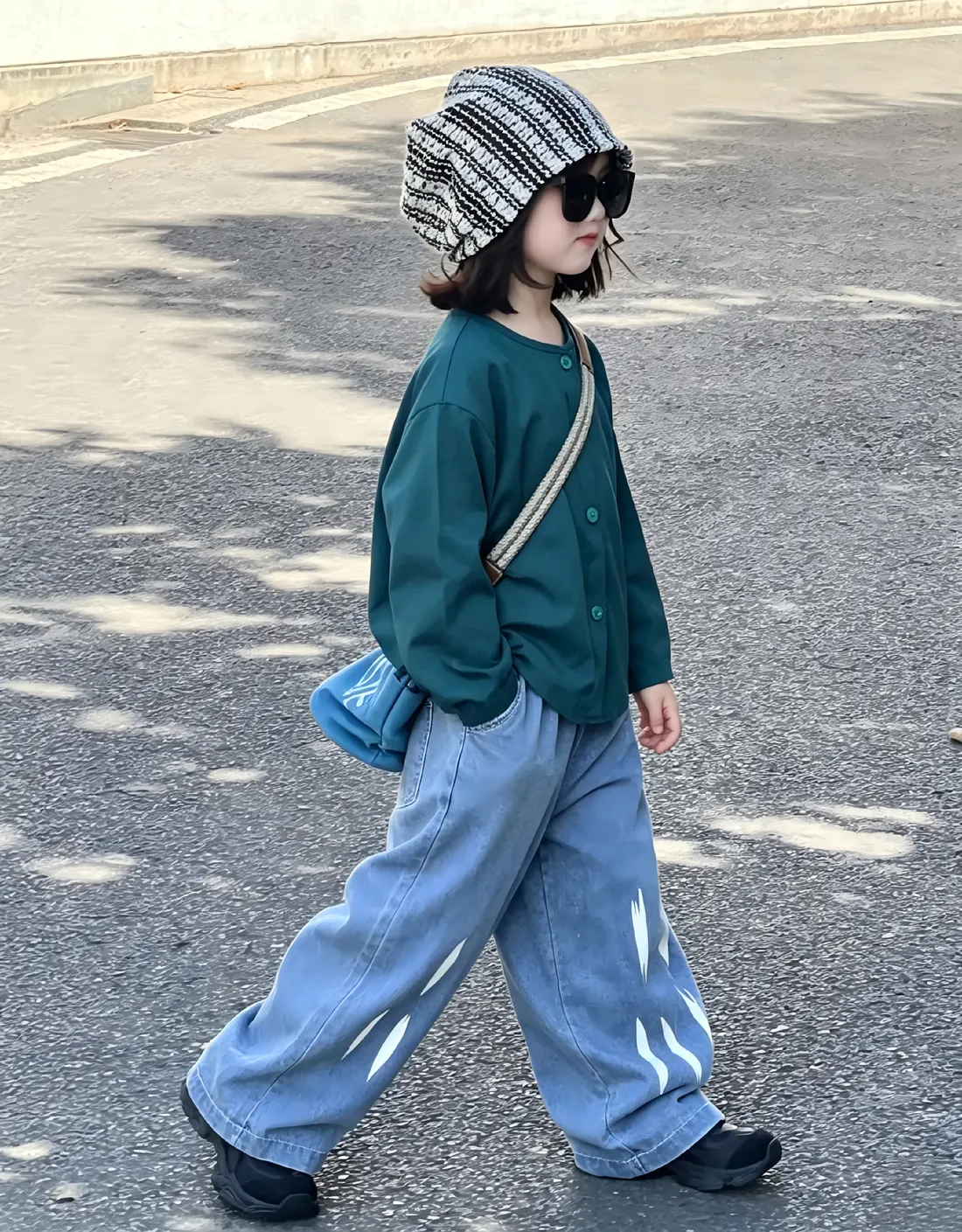 Girls' Button Jacket & Brushstroke Wide-Leg Jeans Set — Autumn — Yubei Apparel wholesale kidswear